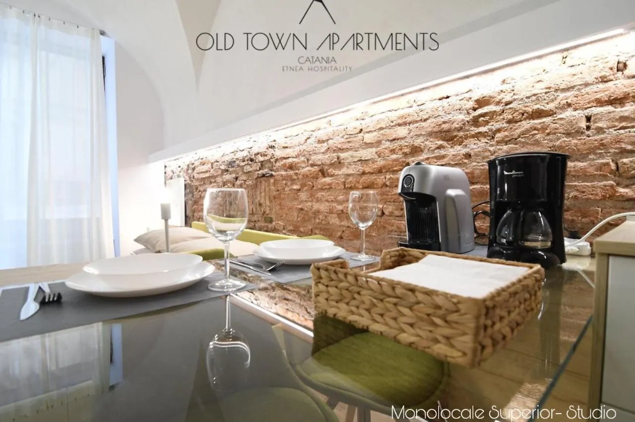 Old Town Apartments Catane 0*,  Italie
